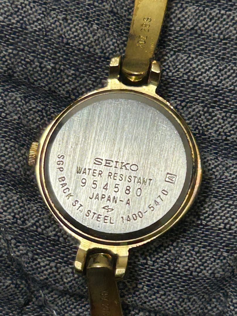 SEIKO CITIZEN Q & Q 3-piece set (bulk sale)