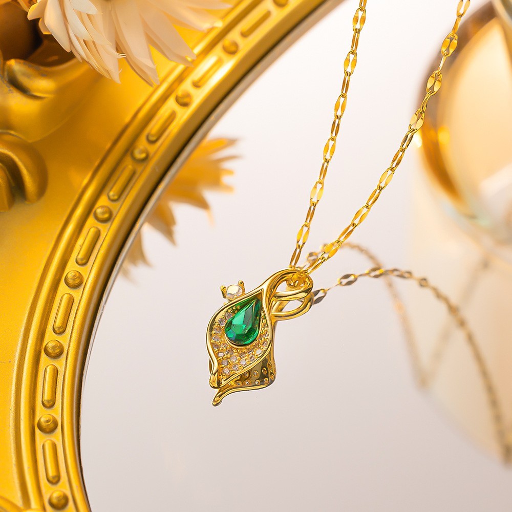 316L Stainless Steel Green Zircon Crystal Leaf Necklace Retro Gift for Women