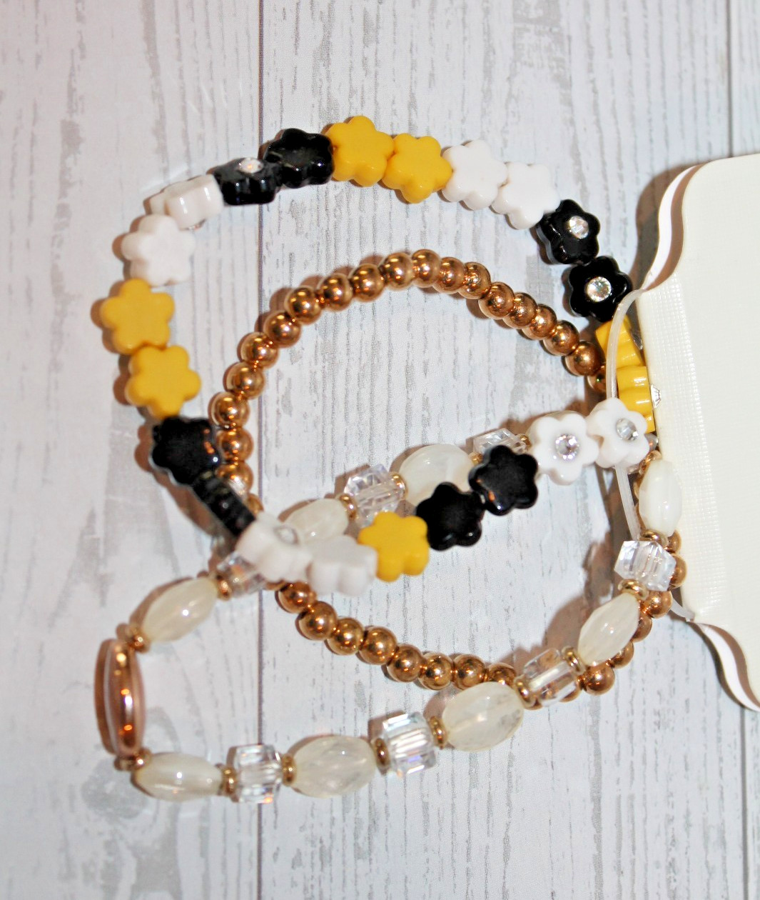 Emberly Black Yellow White Flower Bracelet Set of 3 Beaded Bracelets NEW