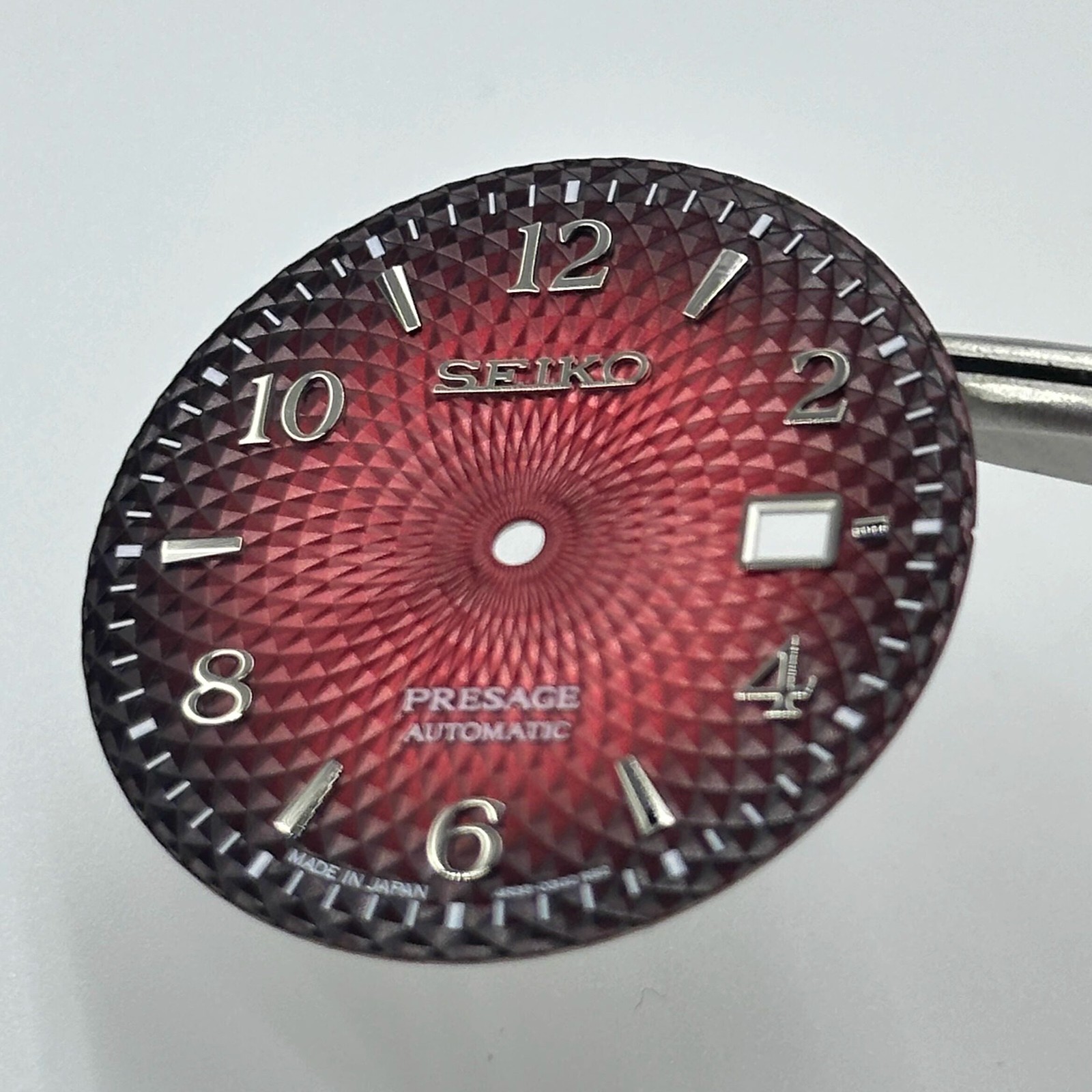 35mm Fish scale pattern Watch Dial No Luminous Date for Nh35 Nh36 Movement
