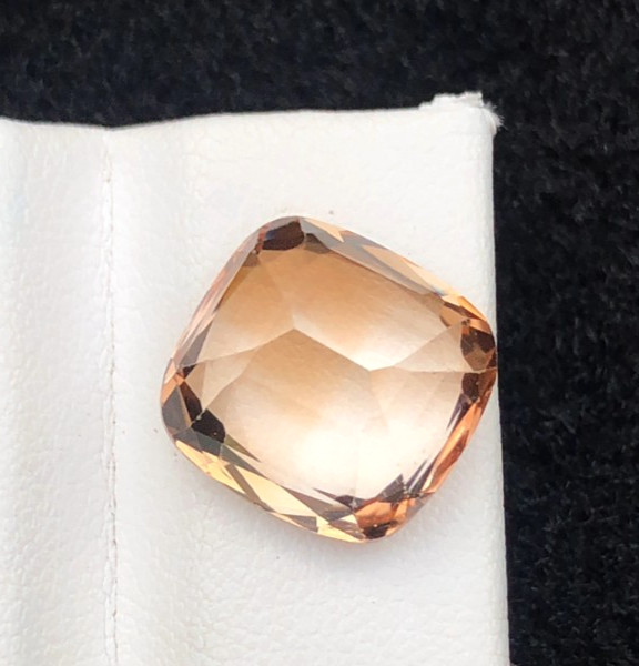 10.50 Carat Natural Light Brown Color Faceted Topaz