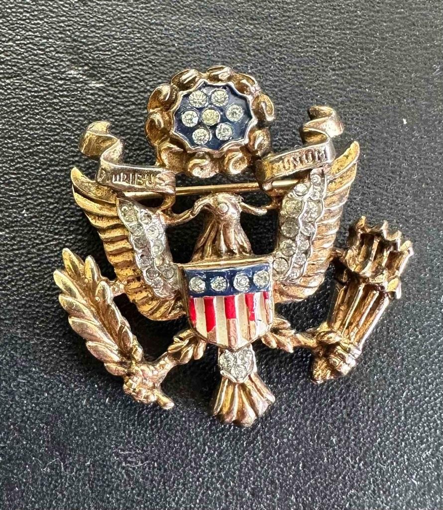 Vtg. Philippe Crown Trifari US Eagle Seal / Insignia Rhinestone Gold Tone Brooch