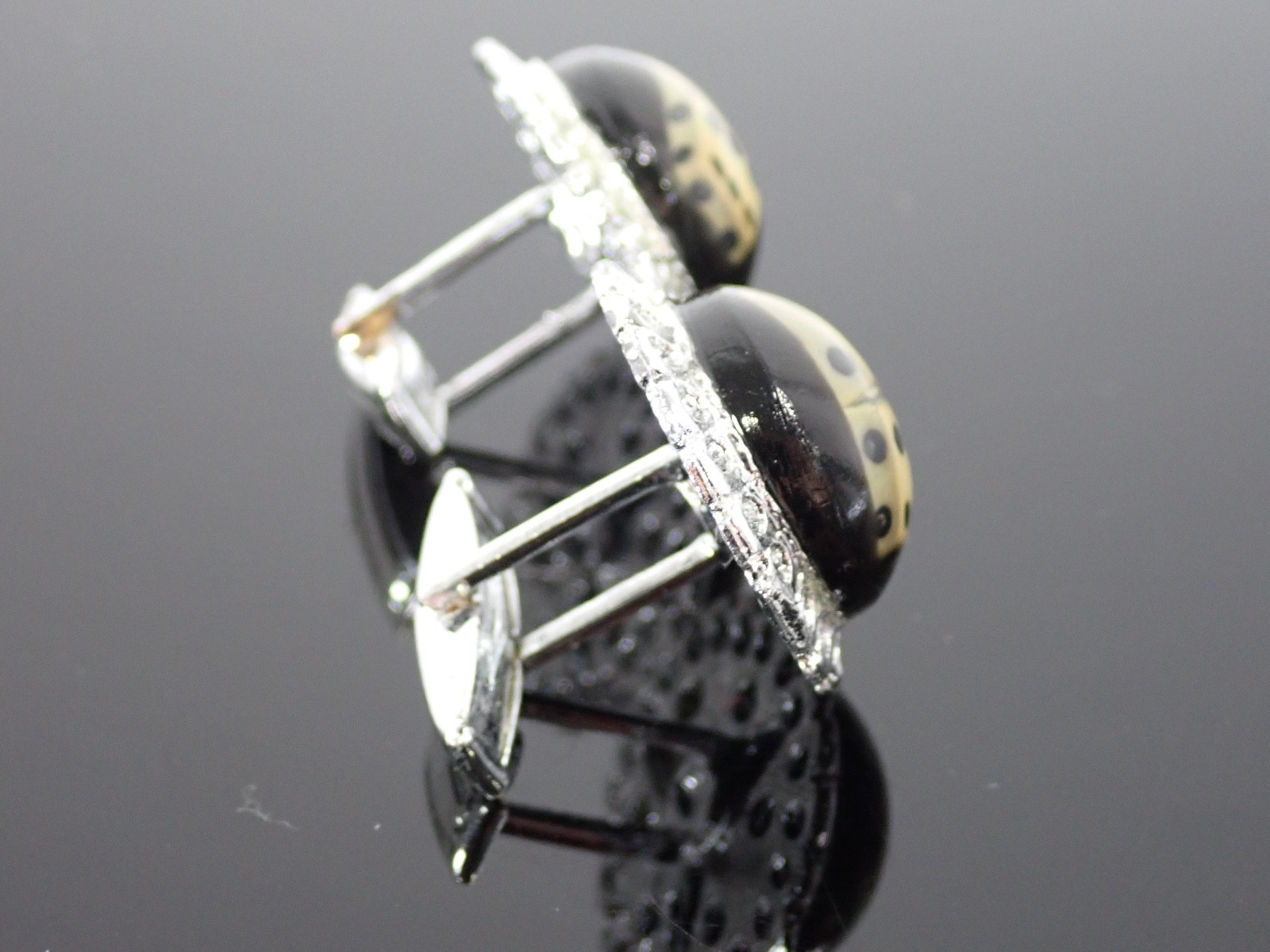 Vintage Dice Cufflinks Black Ivory Resin Casino Gambling Vegas Novelty Style