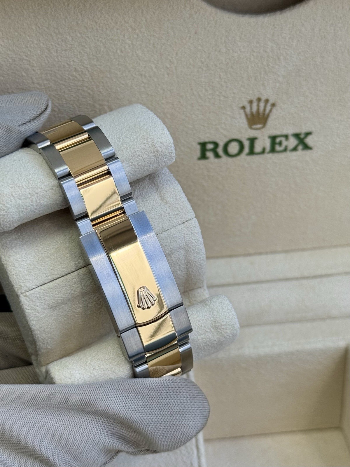 Rolex Datejust 36 126233 Wimbledon Dial Steel Gold Jubilee Box Papers 2024