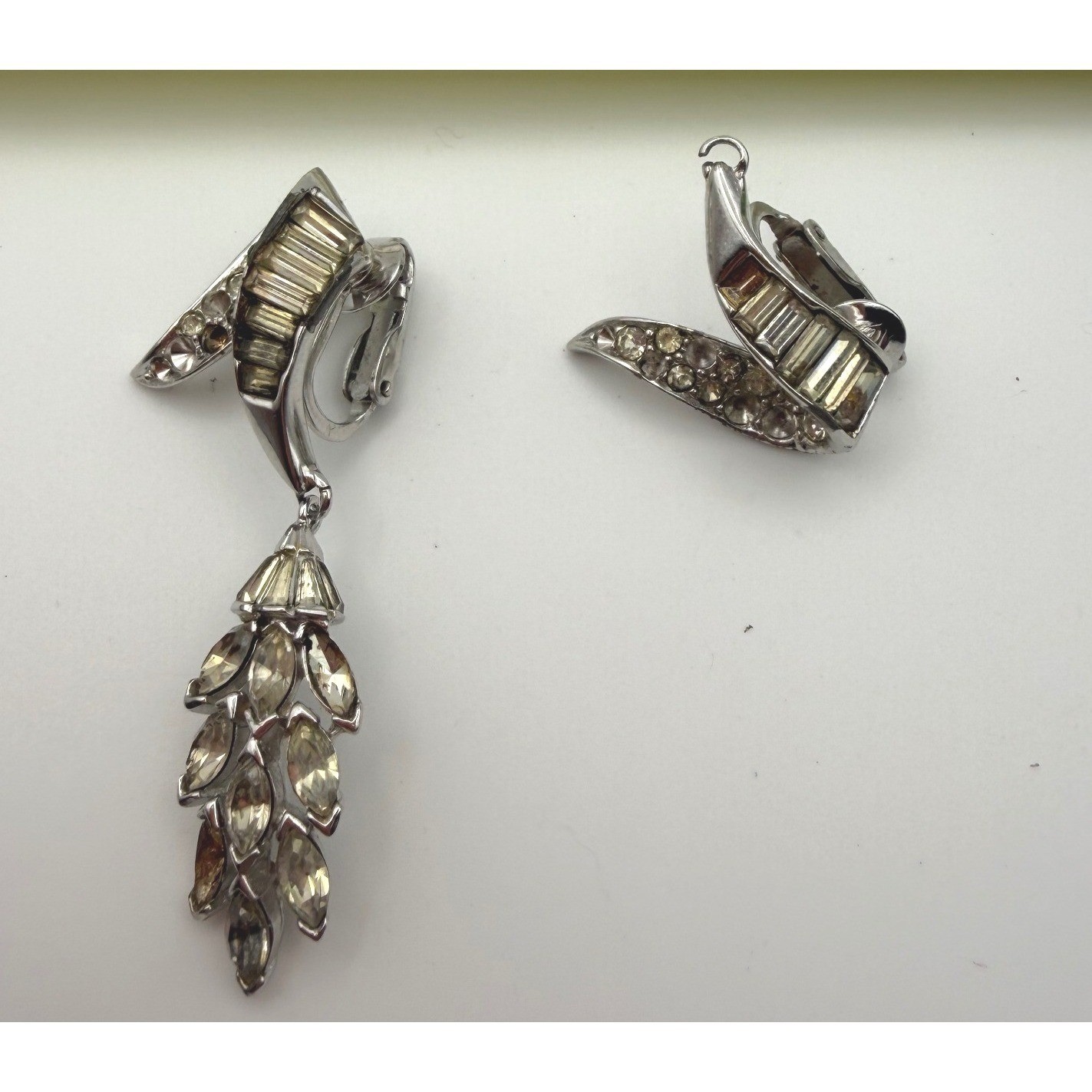 Boucher Signed Clip On Earring Silver Rhinestone Vintage Dangle Estate