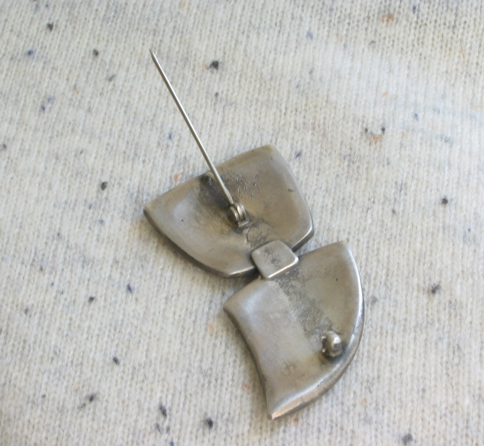 BROOCH PIN & PENDANT 2-IN-1 CONTEMPORARY ABSTRACT SIGNED MIXED MEDIA LAPEL PIECE