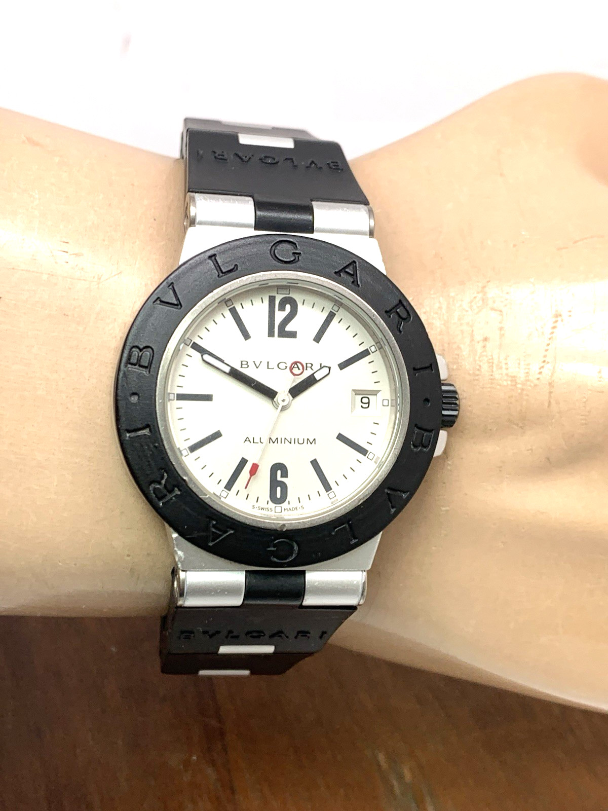 Bvlgari Men’s Watch AL38A Aluminum Swiss Automatic Silver Dial Black Rubber 38mm