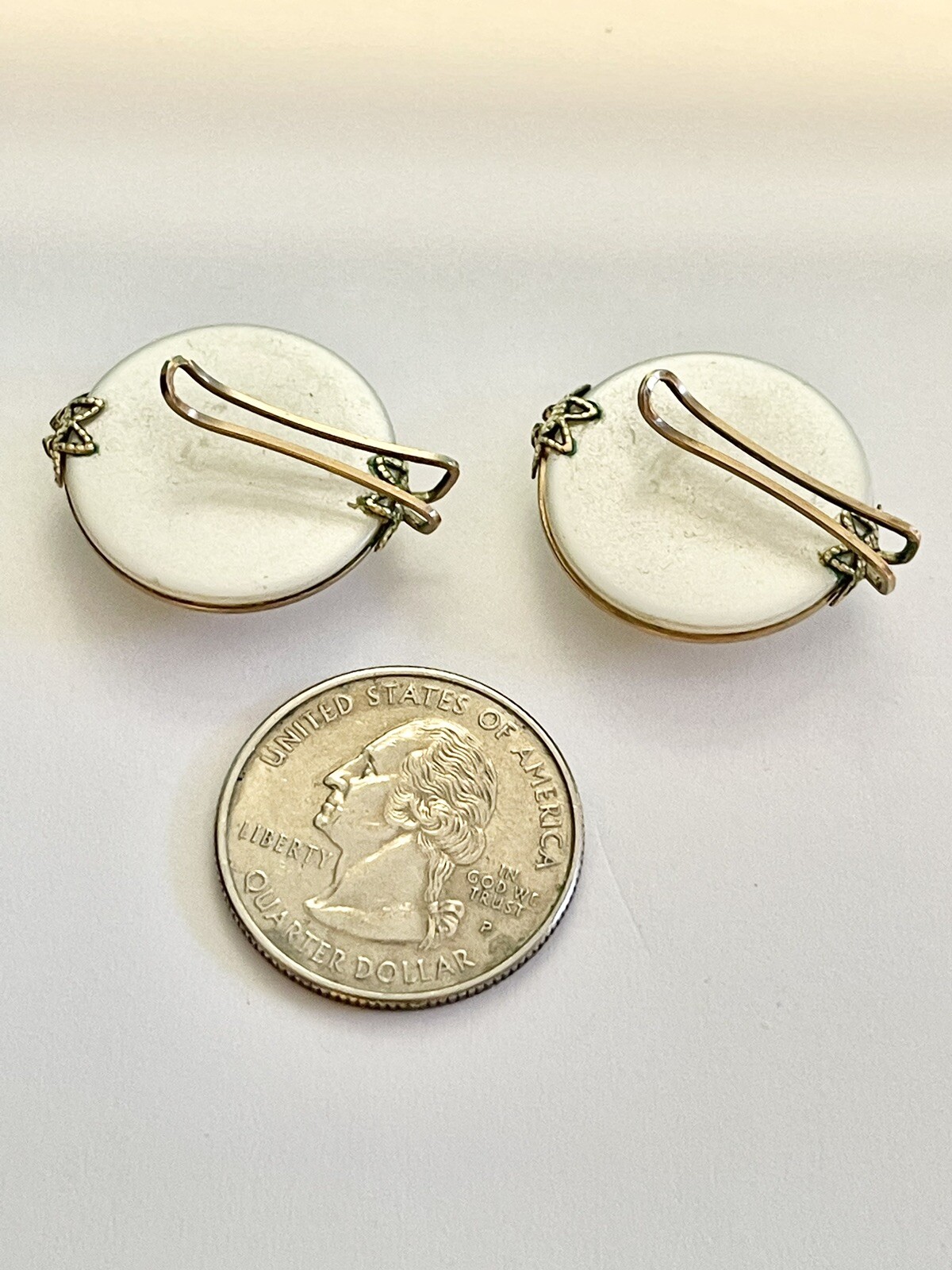 Vintage MCM Round Hillcraft White Cabochon Faux Pearl Clip Earrings