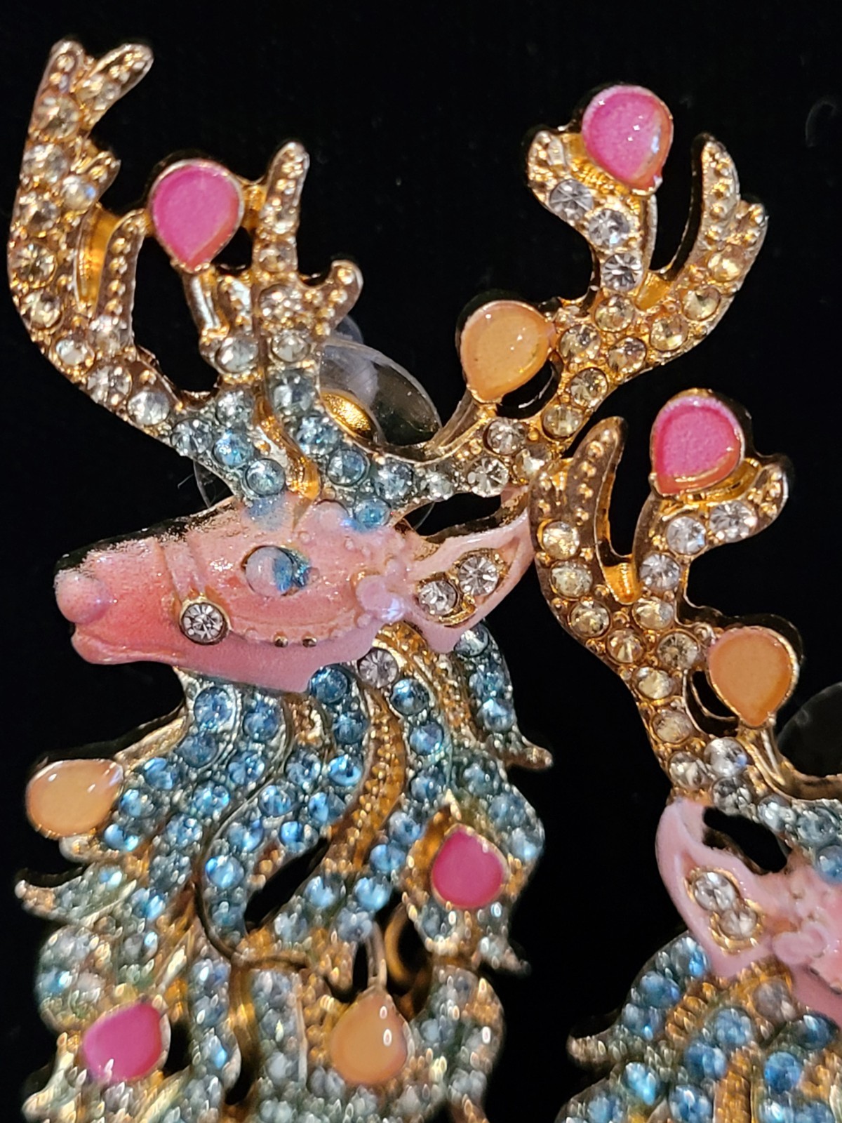 PINK REINDEER DANGLE CRYSTAL CHRISTMAS HOLIDAY GOLD EARRINGS NEW In Gift BOX