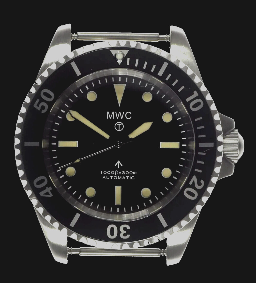 MWC 24 Jewel Classic 1982 Pattern Retro Divers Watch + Sapphire Crystal -No Date