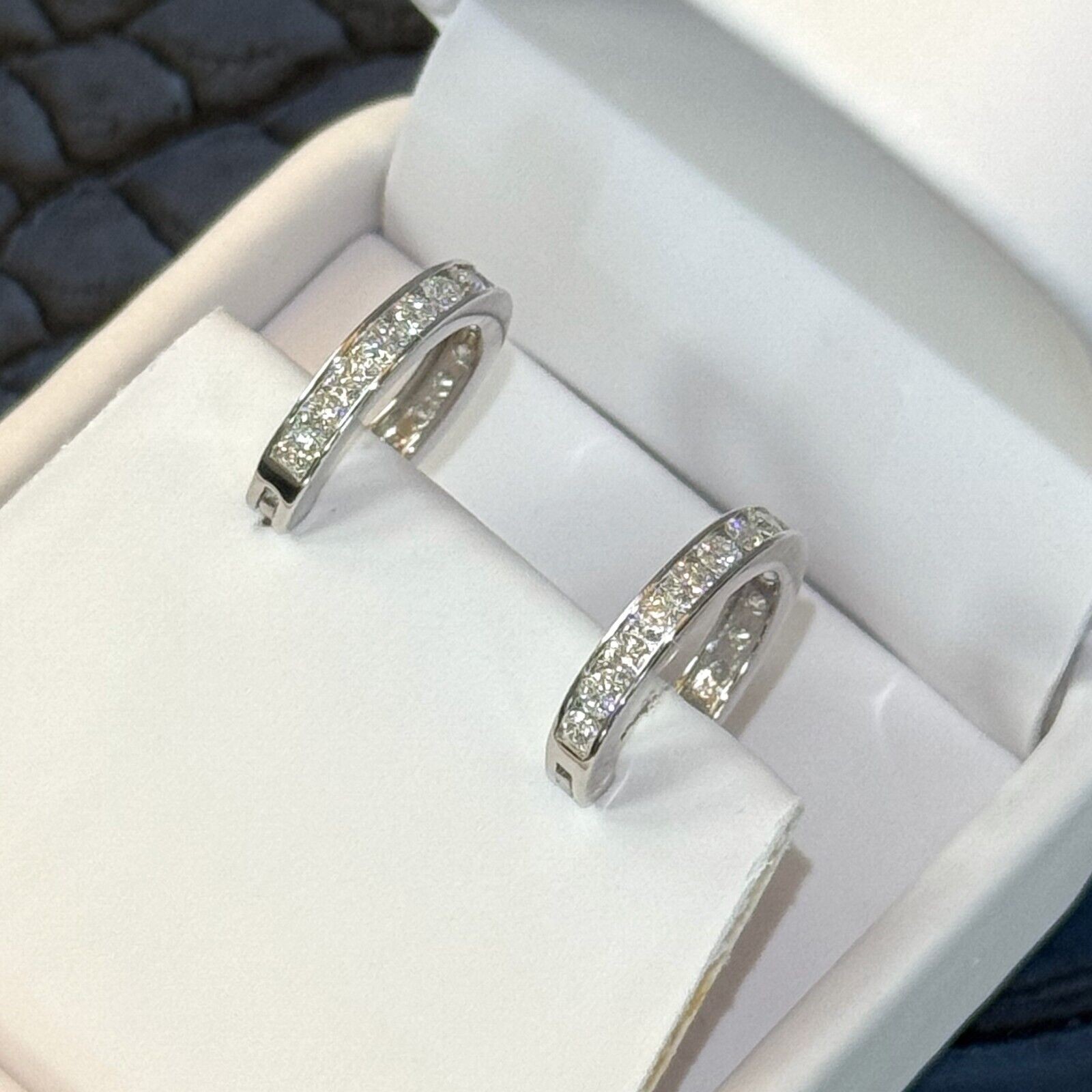 VVS1 Moissanite Small Hoop Earrings Huggies – 925 Silver or 14K Gold – Unisex