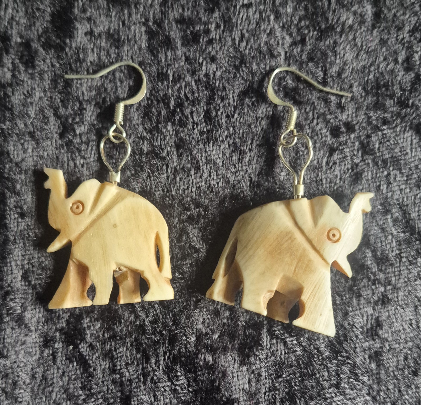 Handcrafted Wood Elephant Dangle Earrings Beige Animal Theme Approx. 1.5 in