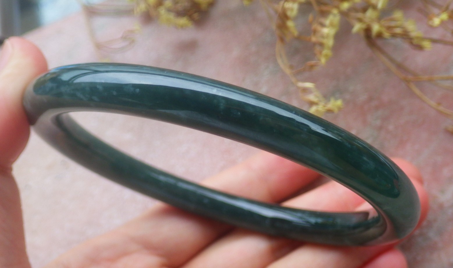 Video Certified Green A JADE Jadeite Circle Bangle Bracelet 69mm 手镯 734638 AS