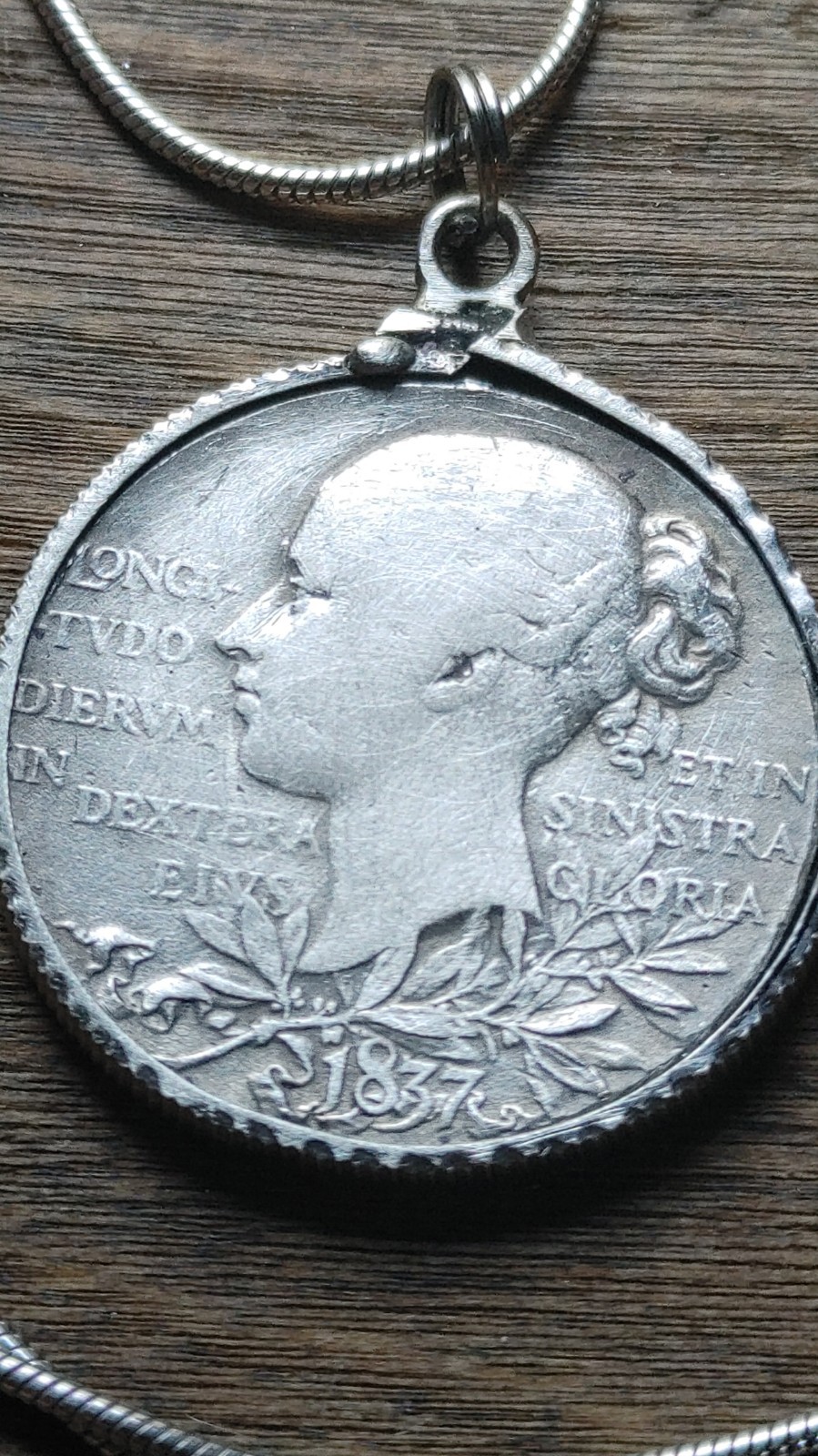 1837-1887 Queen Victoria English Silver Jubilee Pendant 28″ Sterling Snake Chain