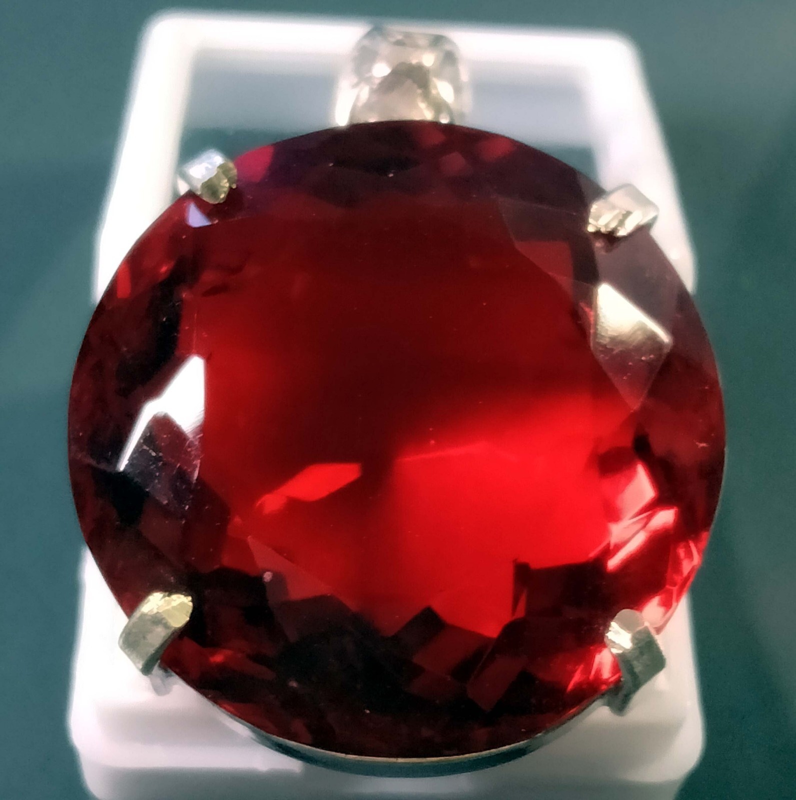 94.60 Ct Red Topaz EGL Certified Round Cut Pendant Natural Loose Gemstone PD021