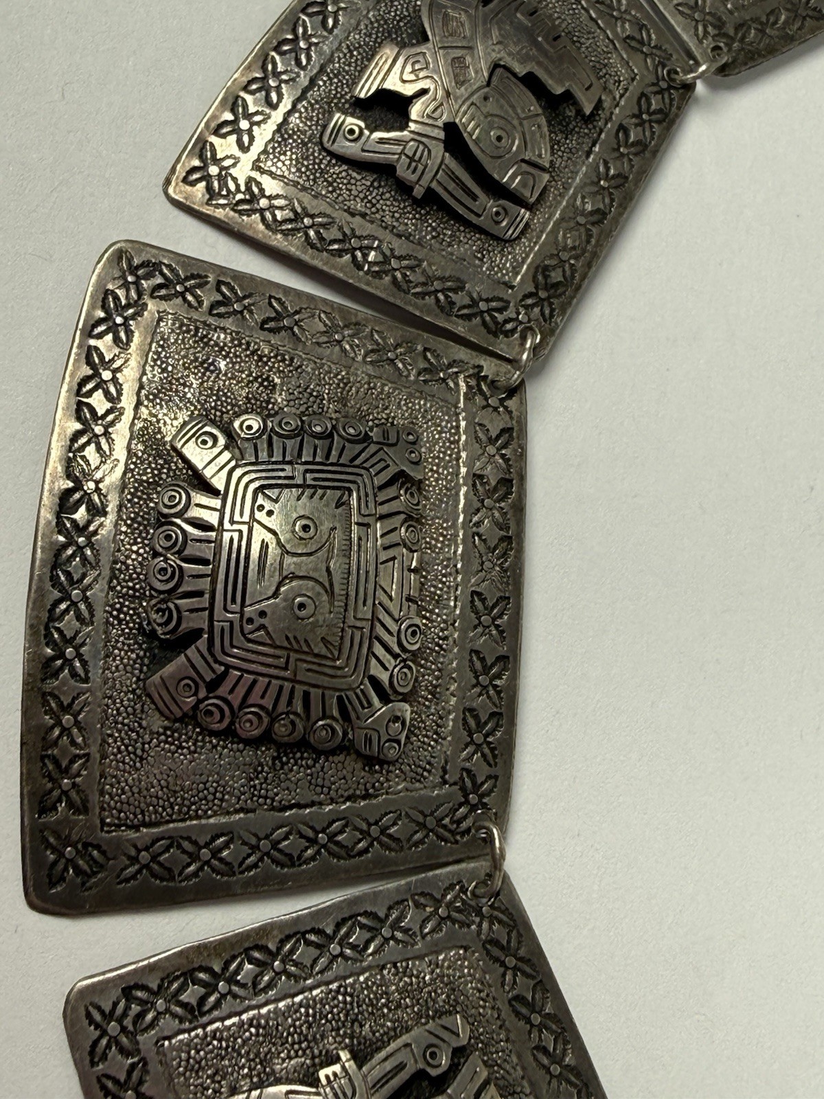 VTG 900 Silver Storyteller 15” Necklace 5 Panel South American Pre Colombian