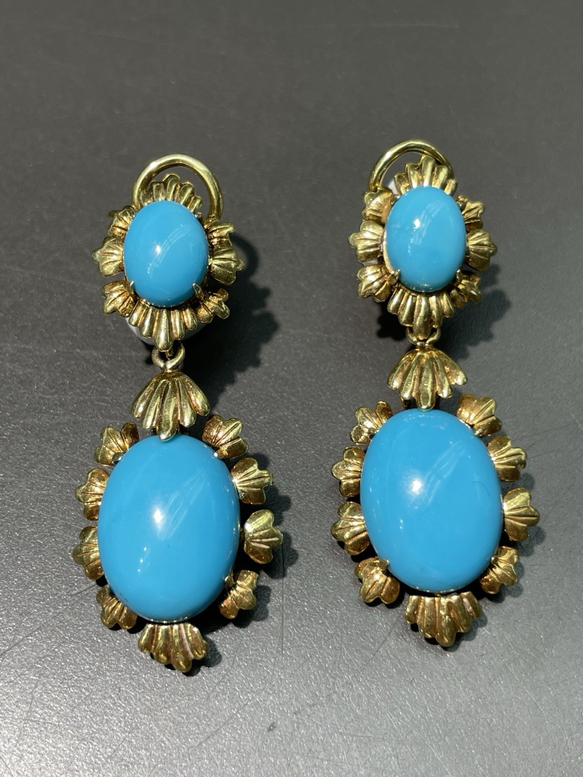 Vintage 18K Gold Sleeping Beauty Turquoise Drop Earring