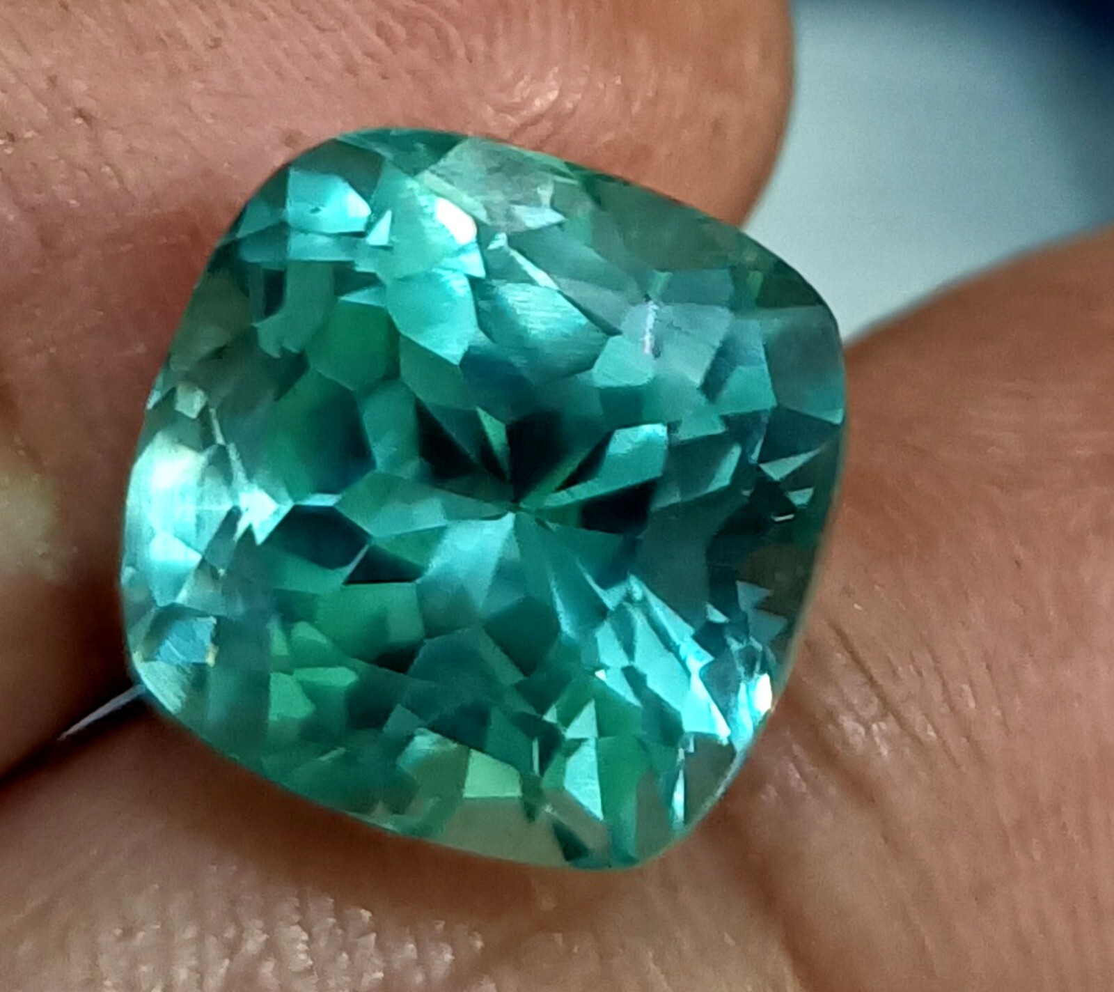 Flawless Natural Ceylon Blue-Green Sapphire Cushion Cut Loose GEMSTONE 11.70 Ct