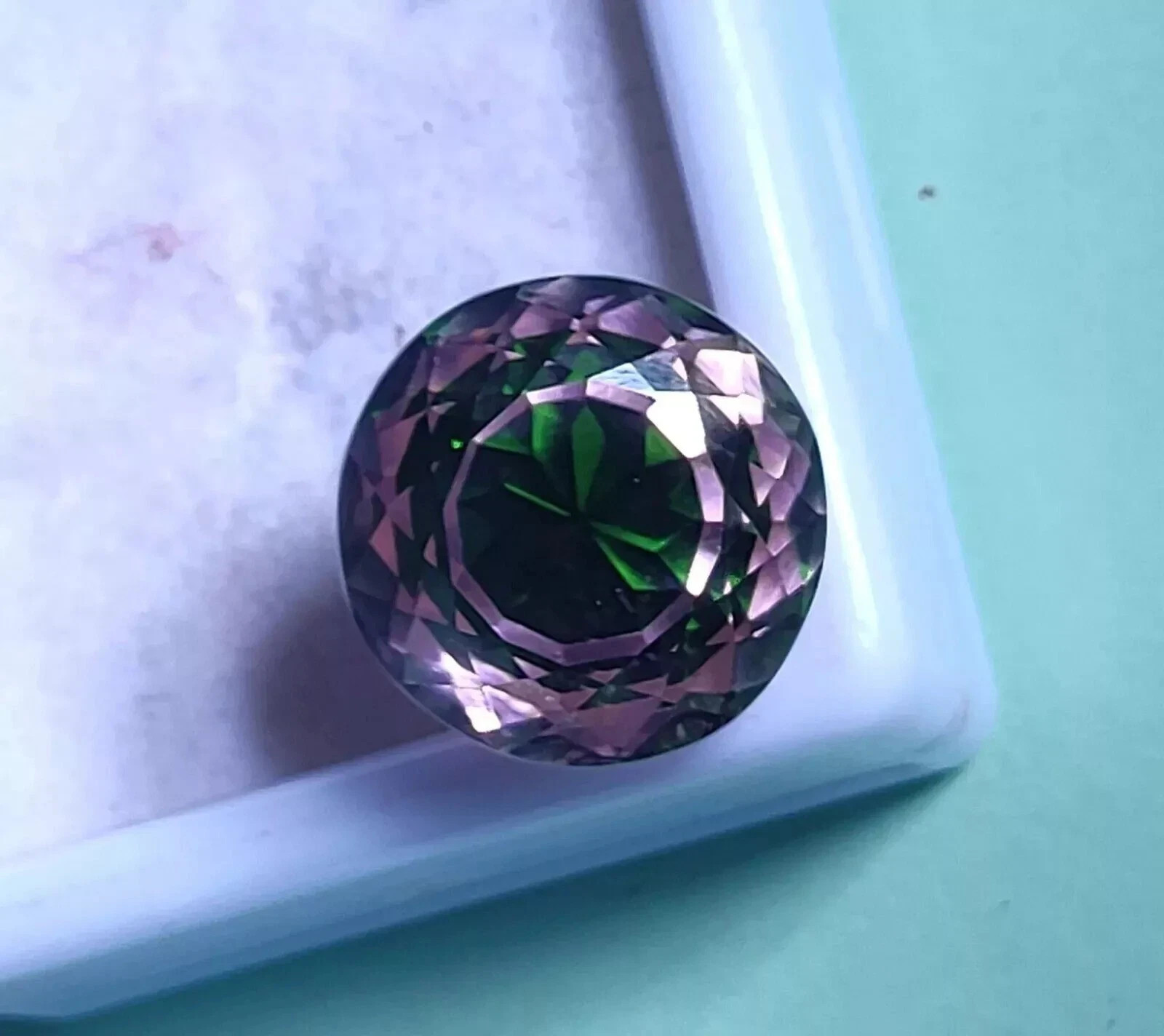 10.50 Ct+ Ceylon PITAMBARI Sapphire Bi-Color Certified Round Cut Loose Gemstone