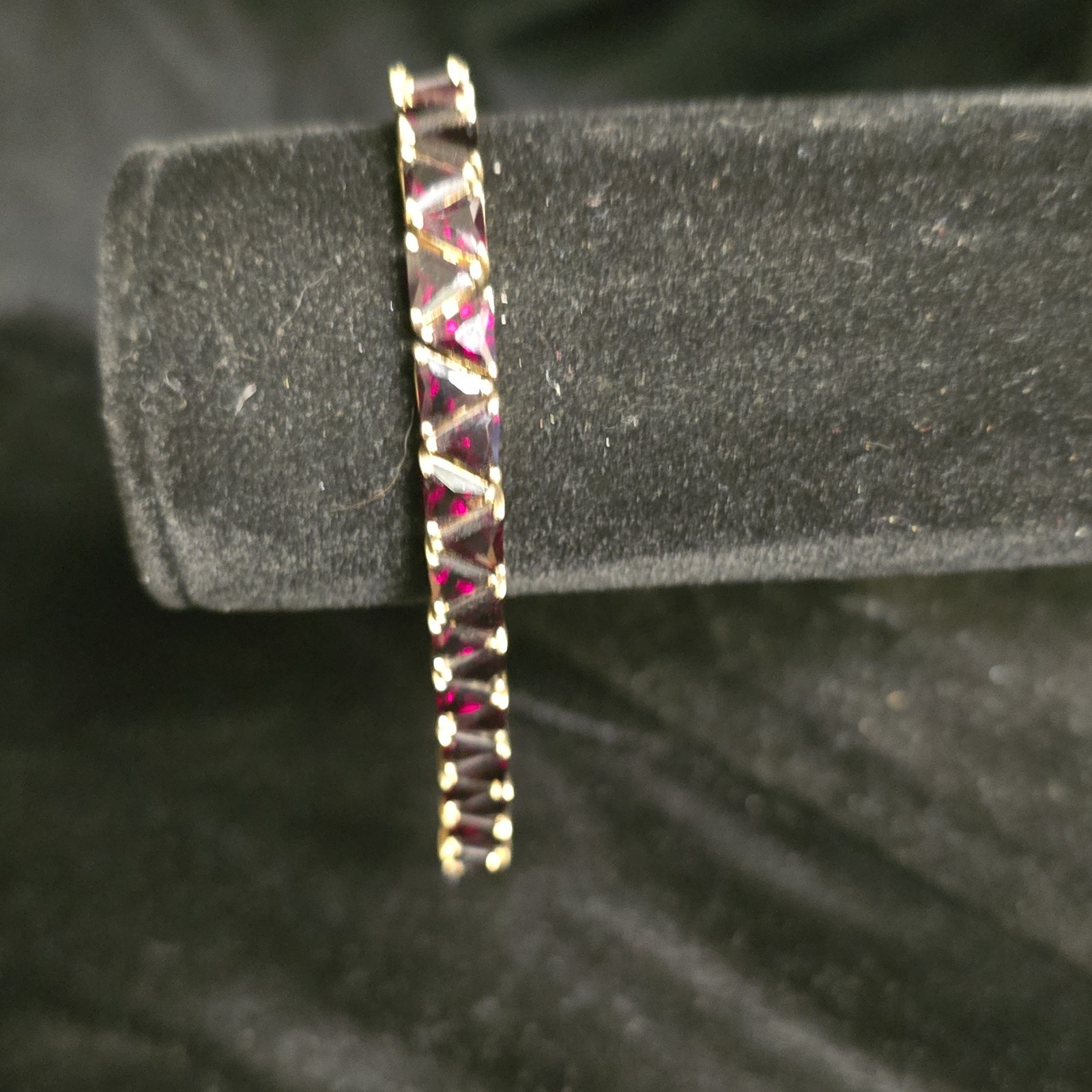 Suzanne Somers Estate Red Trillion Cz Tennis Bracelet 7.1 Gold Tone 925 w/ Box
