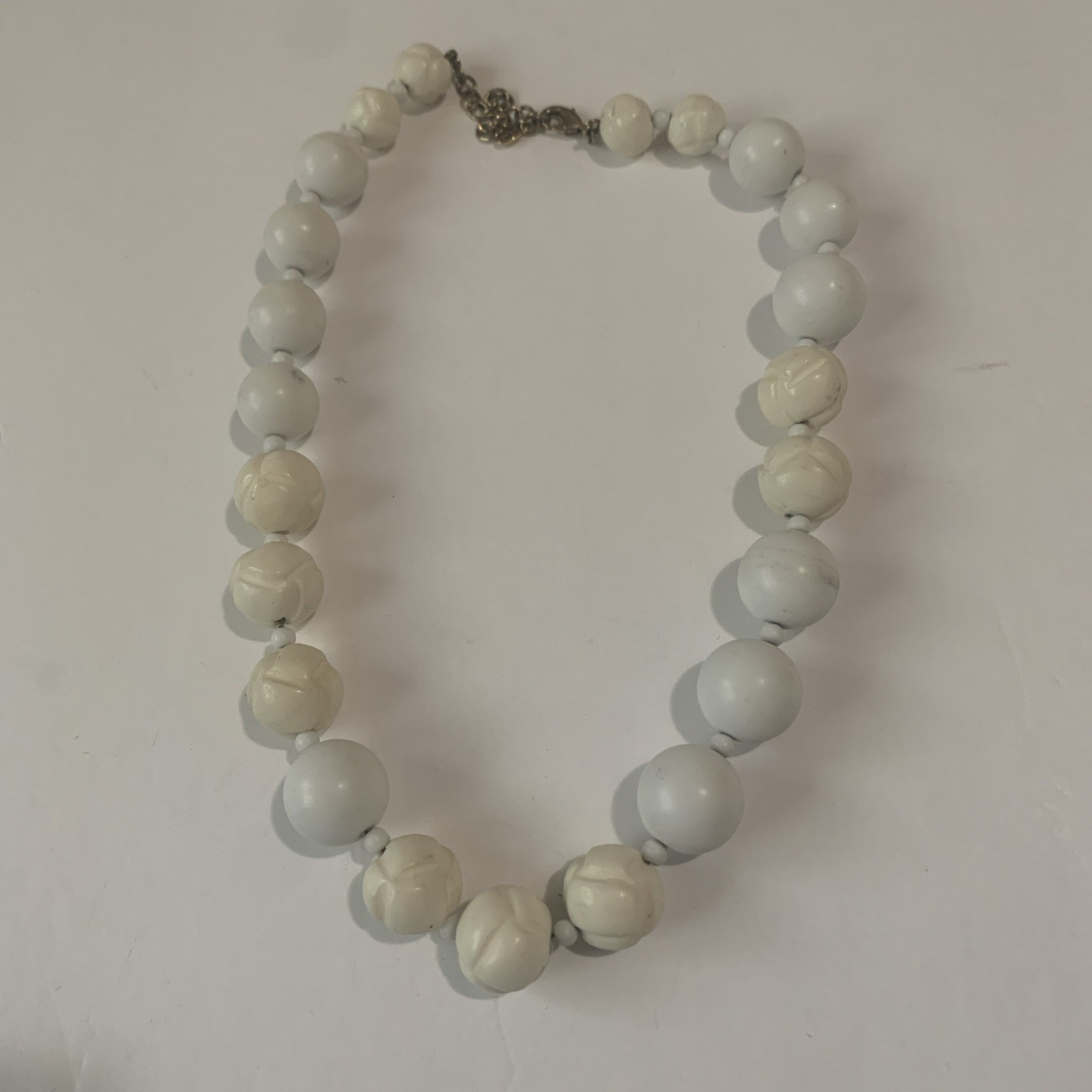 Vintage Monet White & Cream Plastic Bead necklace. N48