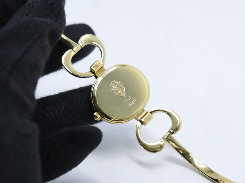 GUCCI GUCCI 1600 GP GP QZ Black Dial Used Condition Battery Changed Bangle Watc