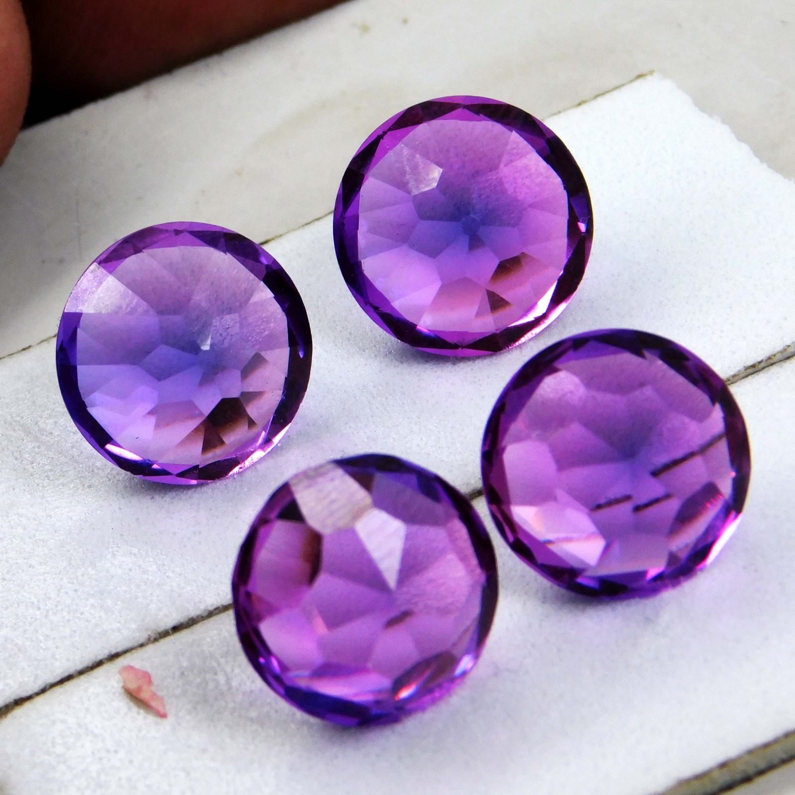 33.70ct VVS Round Natural Royal Purple Spinel – Gorgeous Burma Gemstone