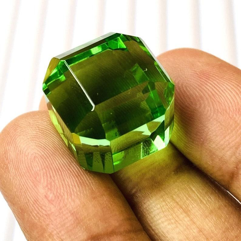 120Ct Natural Garnet Gemstone Cube cut Loose Geomatric Garnet Jewelry stone