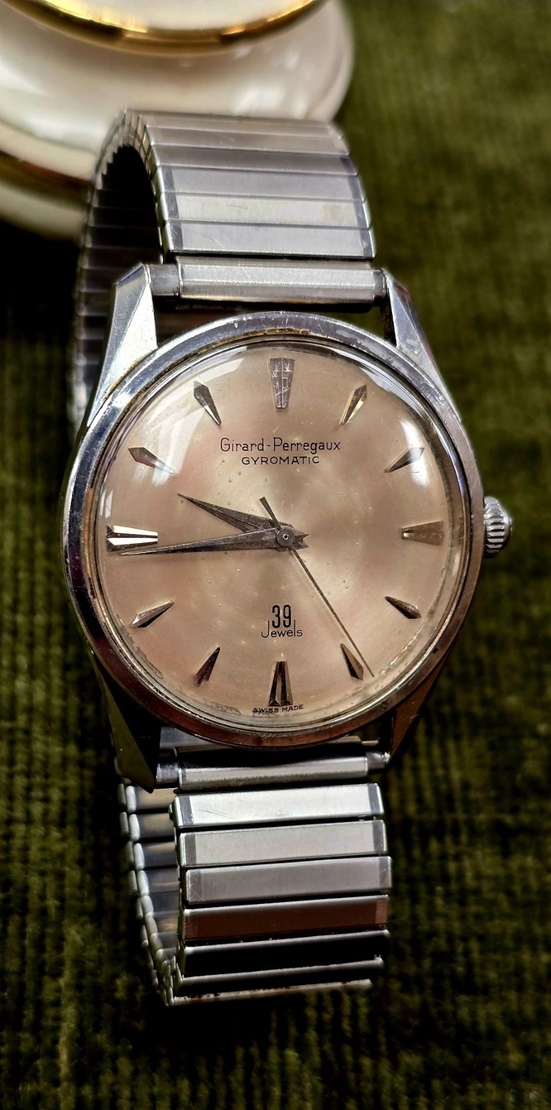 Vintage Girard-Perregaux Gyromatic 39 Jewels Automatic Swiss Watch Working GP