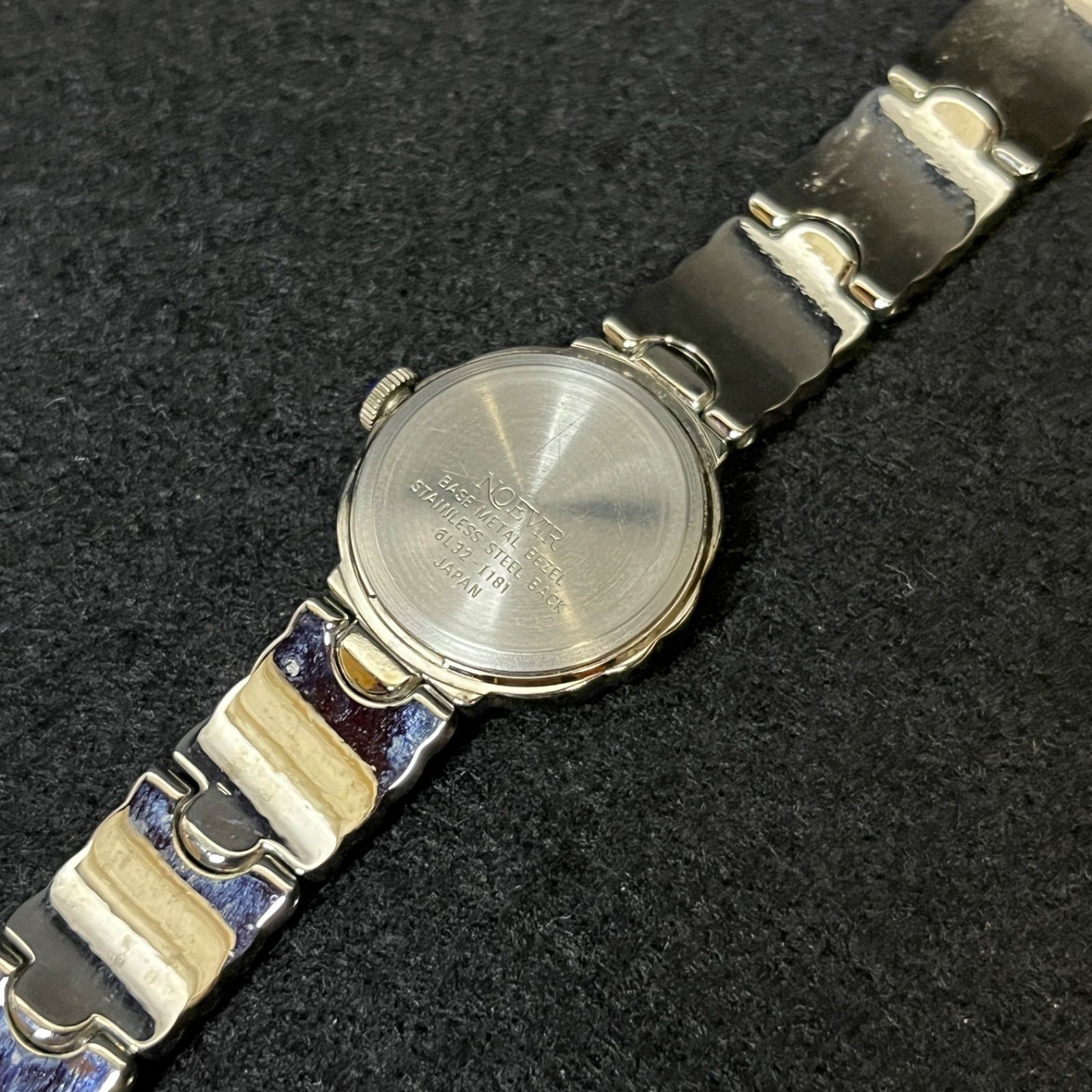 Operational Item NOEVIR Quartz Analog Wristwatch Silver 6L32 1181 confirmed work