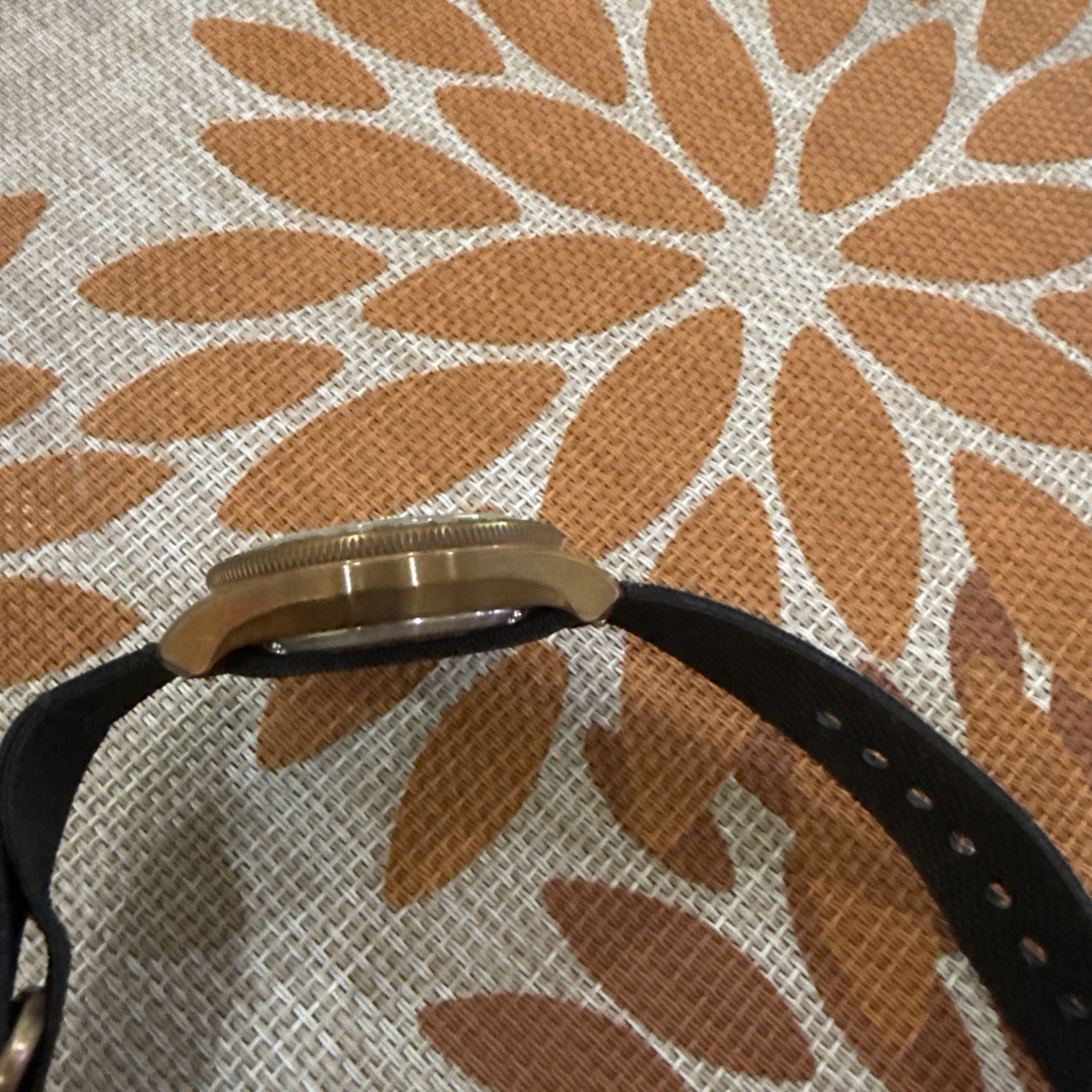 Shinola Bronze Monster GMT – Excellent w/ extra straps