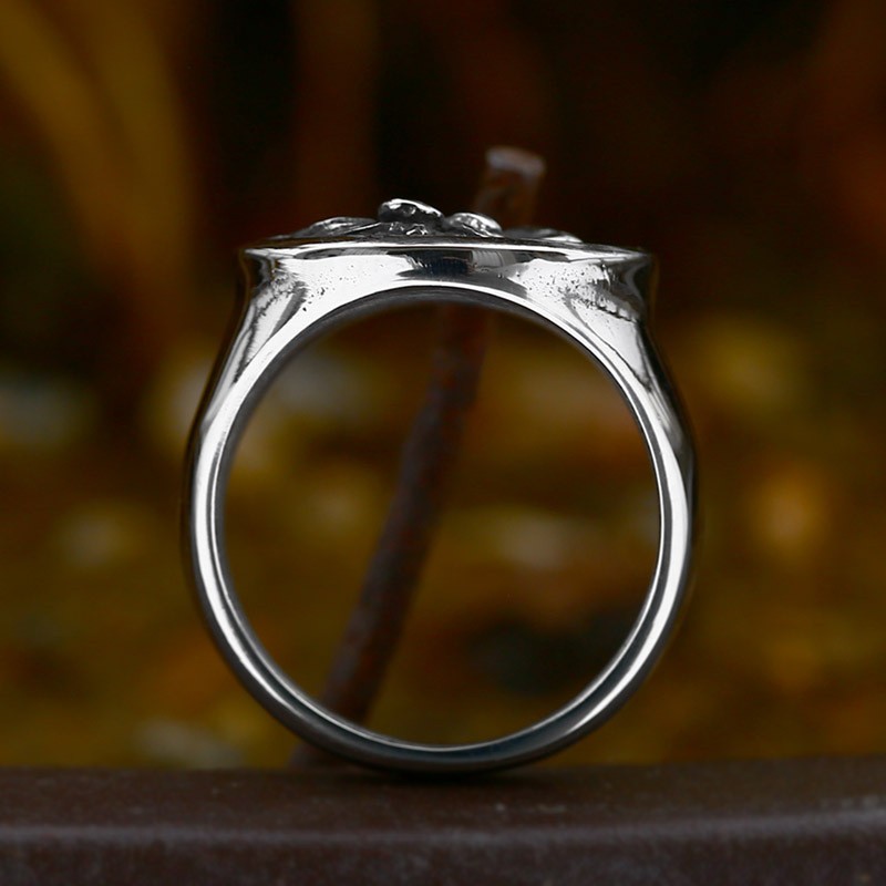 Men’s Domineering Lion Signet Ring Stainless Steel Vintage Biker Fashion Ring