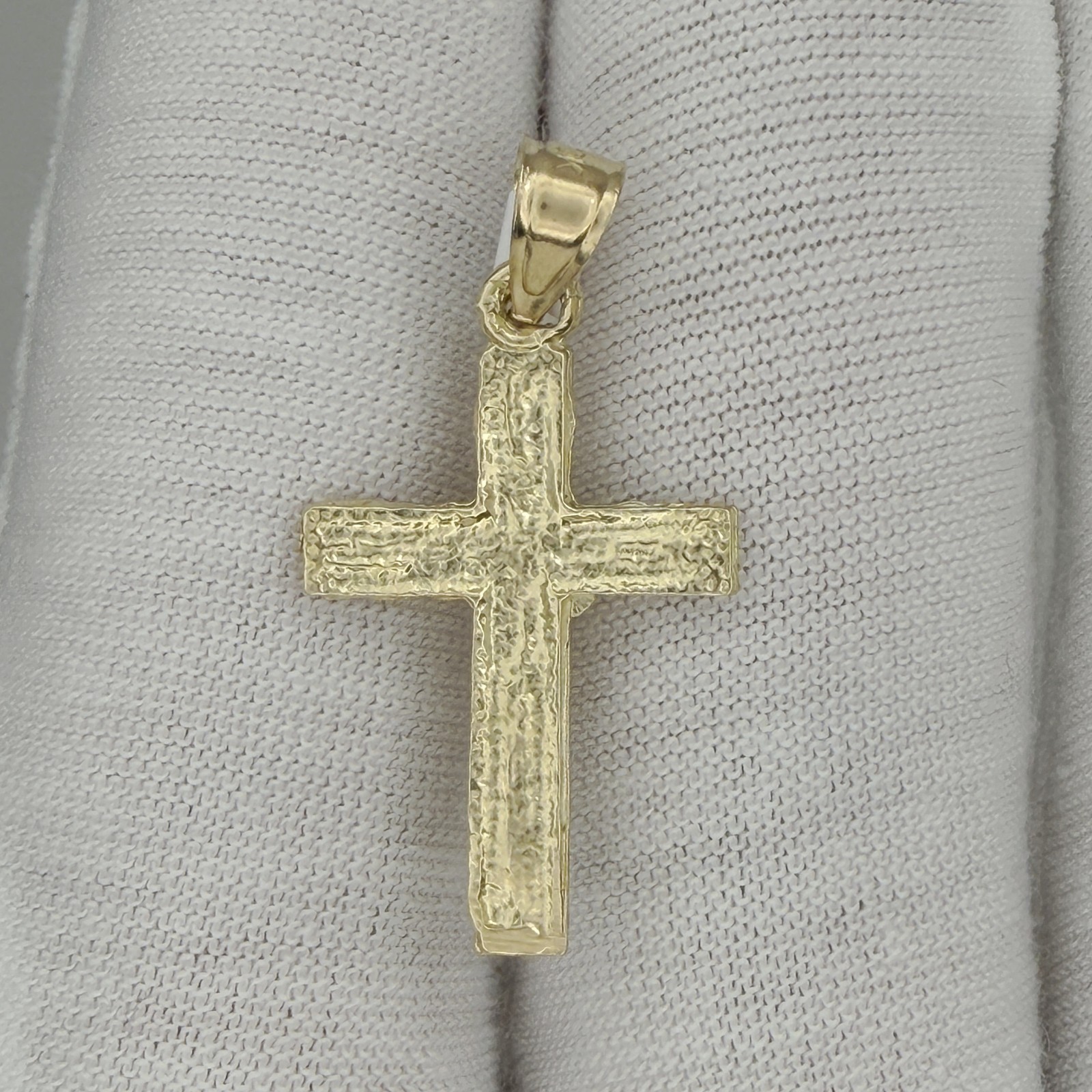 10k Yellow Gold Diamond-Cut Unisex Cross Crucifix Religious Charm Pendant