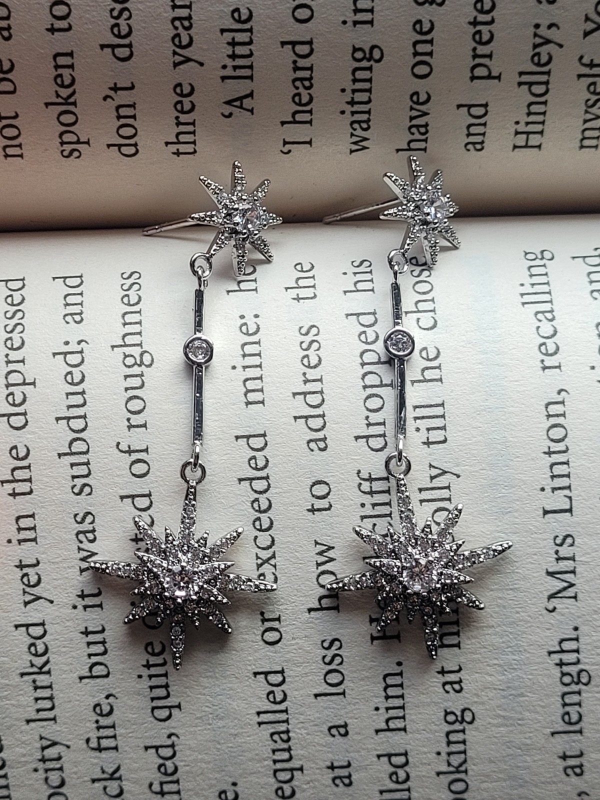 Catherine Princess of Wales Royal Replica Tsar starburst Drop earrings