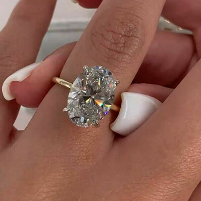 2.70Ct Oval Simulated Moissanite Solitaire Wedding Ring 14K Yellow Gold Plated