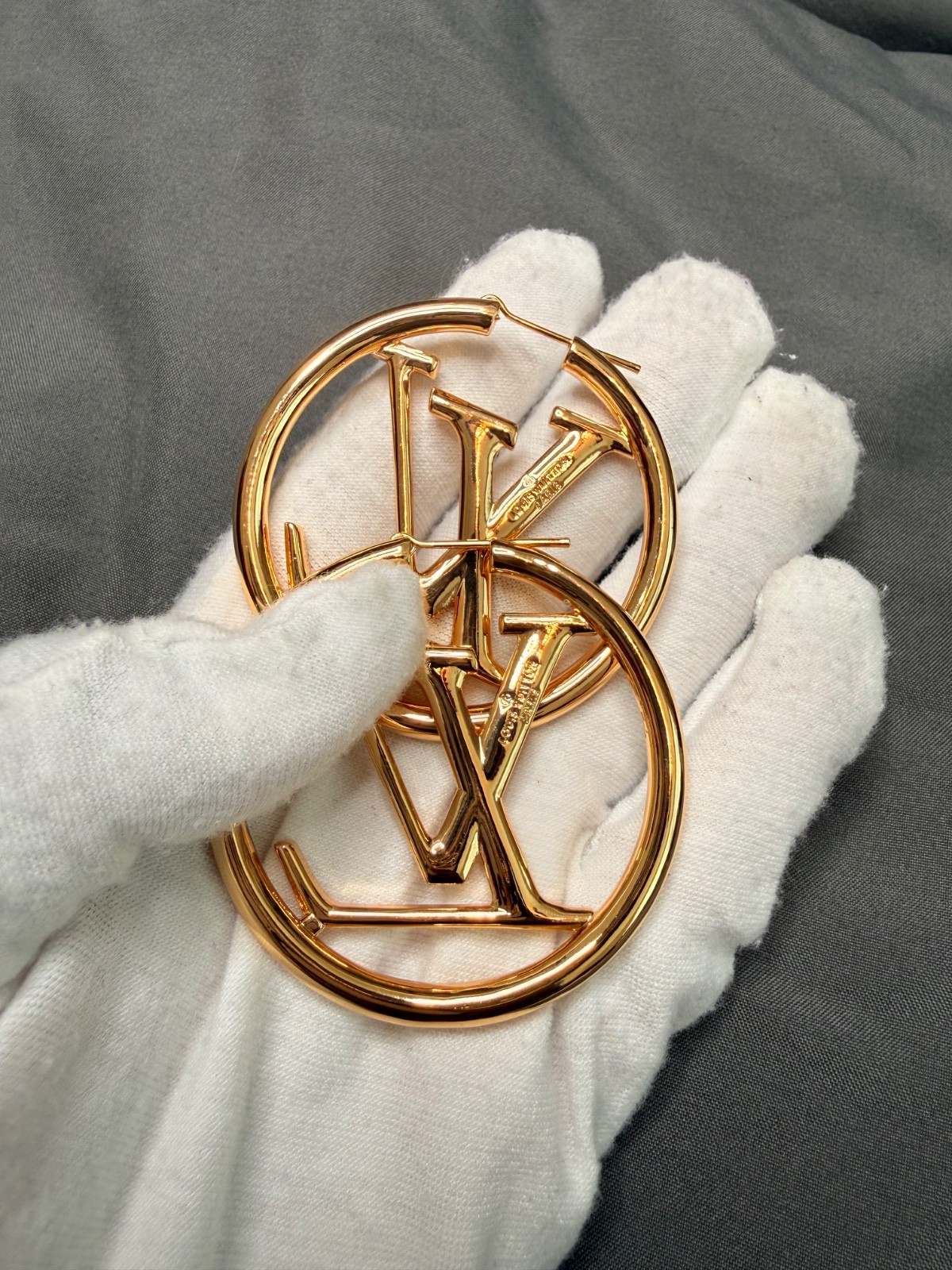 Louis Vuitton Louise Hoop GM Earrings Gold Tone No Box No Dust Bag