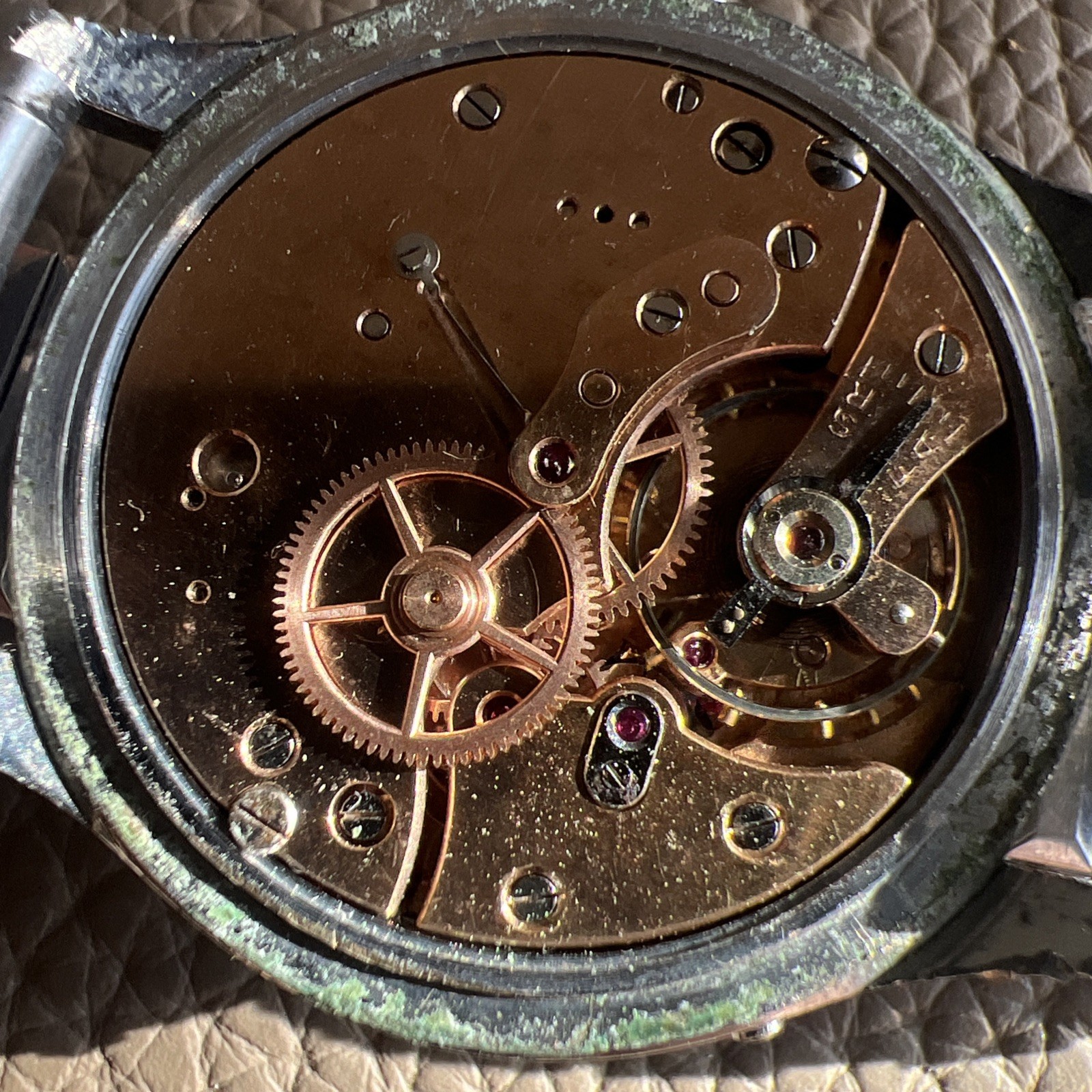 Vintage Men’s Valjoux 90 Triple Date MOONPHASE Large Case Project Running