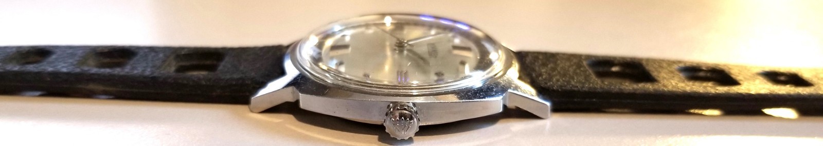 ROAMER 305 467 SWISS NOS 35 MM ST. STEEL CASE WIND UP MEN’S WATCH-ORIGINAL STRAP