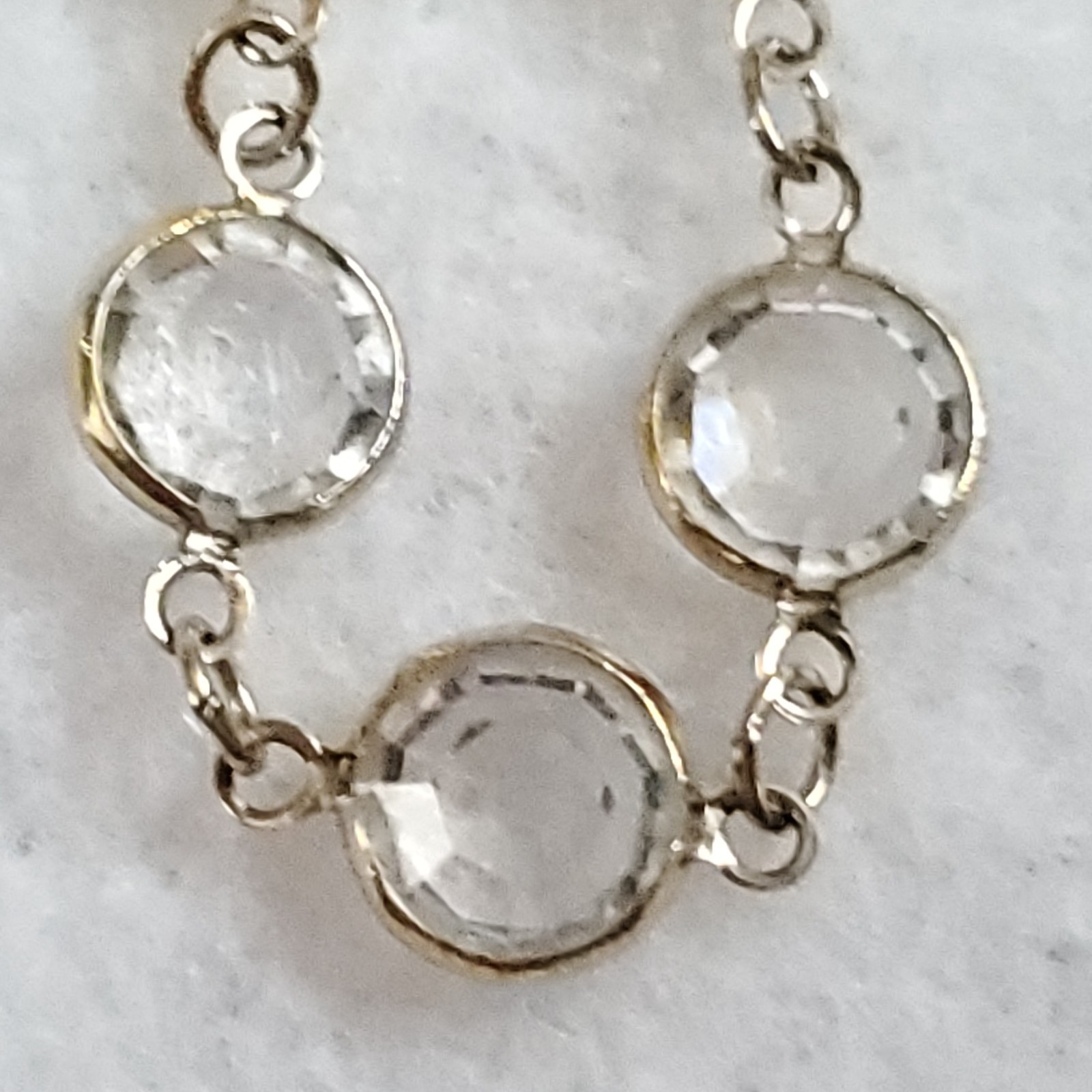 Vintage Swarovski Bracelet Gold Tone Crystal Station Clear Open Bezel 8.5″