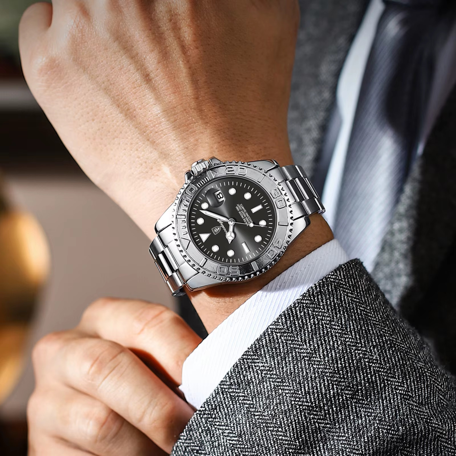 POEDAGAR Men’s Dive Style Quartz Watch Luminous Date Stainless Steel 43mm 3ATM