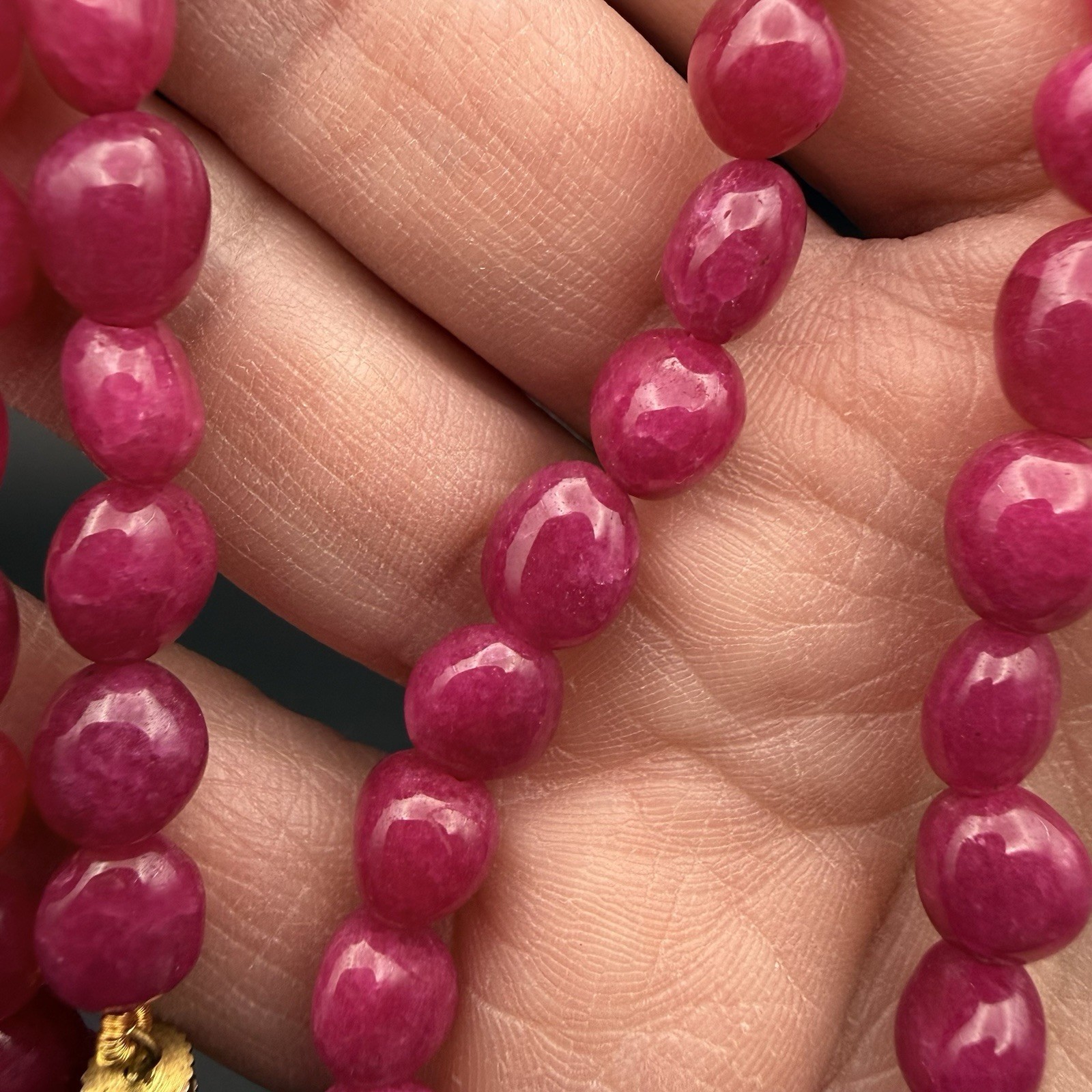 Vintage Pink Raspberry Dyed Jade Quartz Beaded Necklace Fuchsia 22″ Barrel Clasp