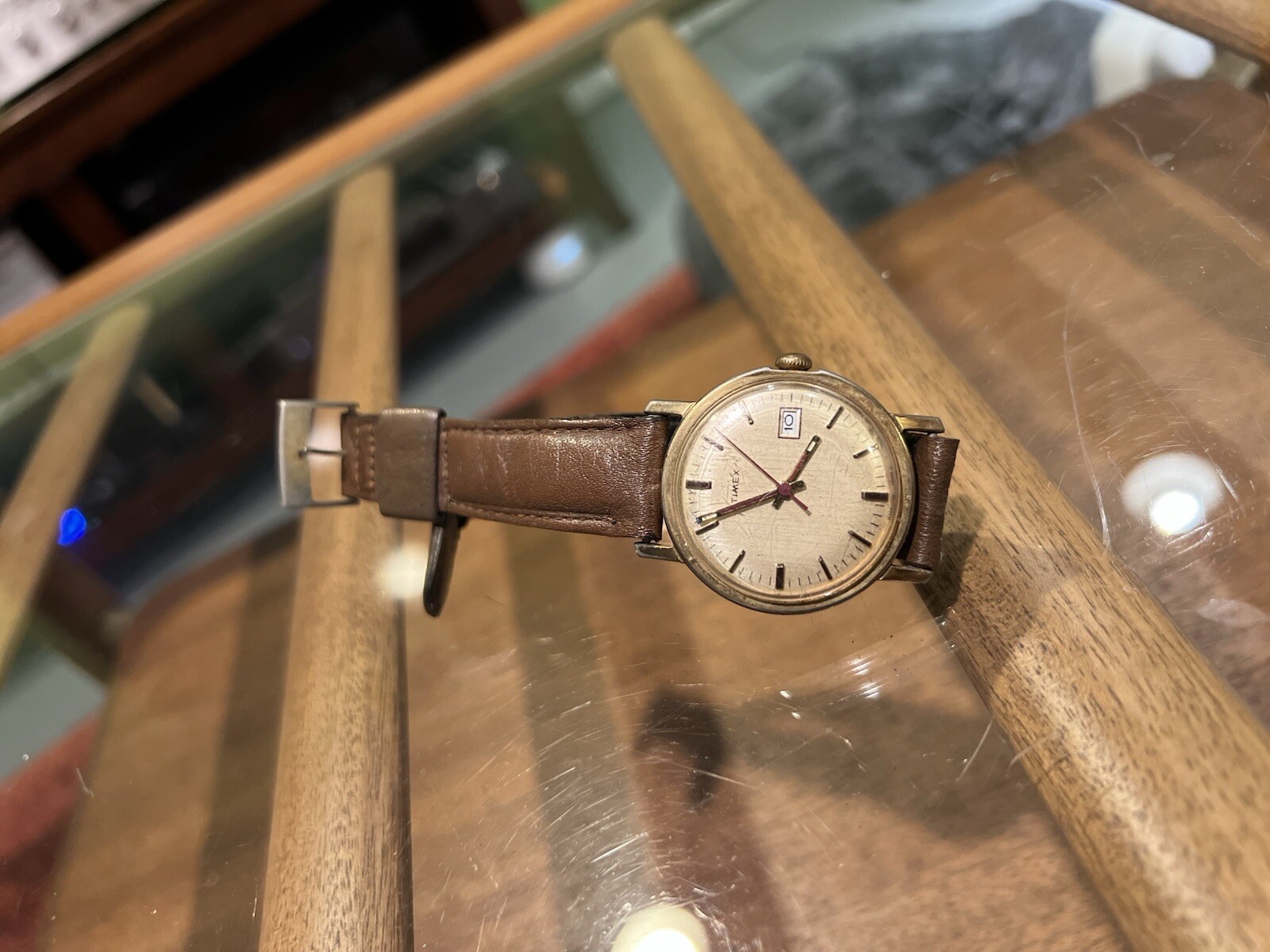 Vintage Timex Marlin Men’s Date Watch 16560 02576 Gold Mechanical Leather Band