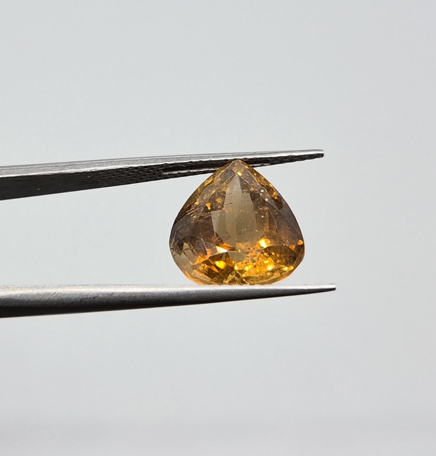 8.95ct Natural Imperial Topaz Loose Gemstone Heart Cut For Making Jewellery