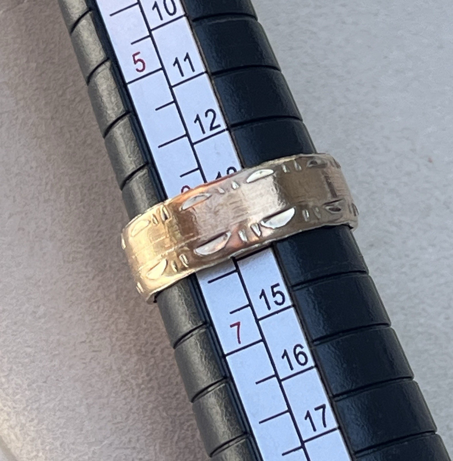 VINTAGE Hand-Chased Gold Fill Wedding Band Wide Ornate Stacking Ring SIGNED 6.25