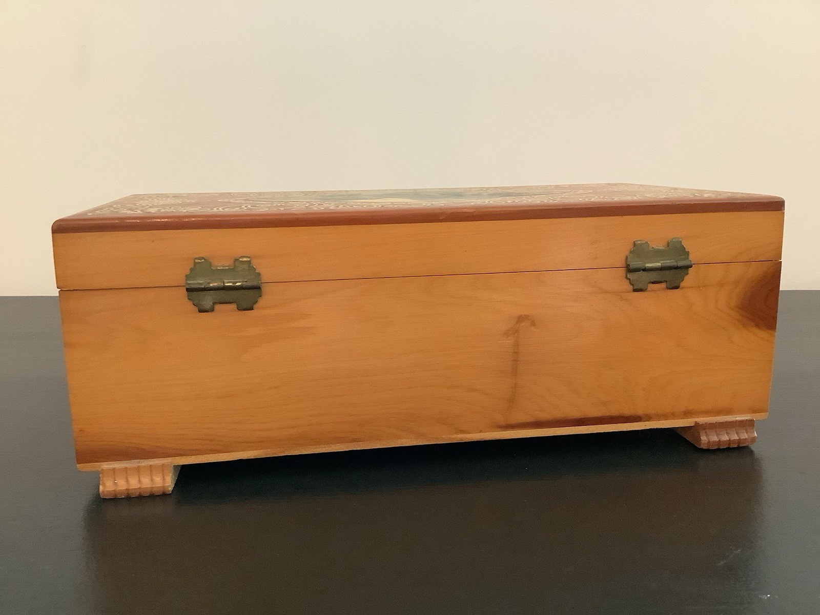 Vintage Cedar Wooden Keepsake Box Landscape Lid Rustic Jewelry Storage Cottage