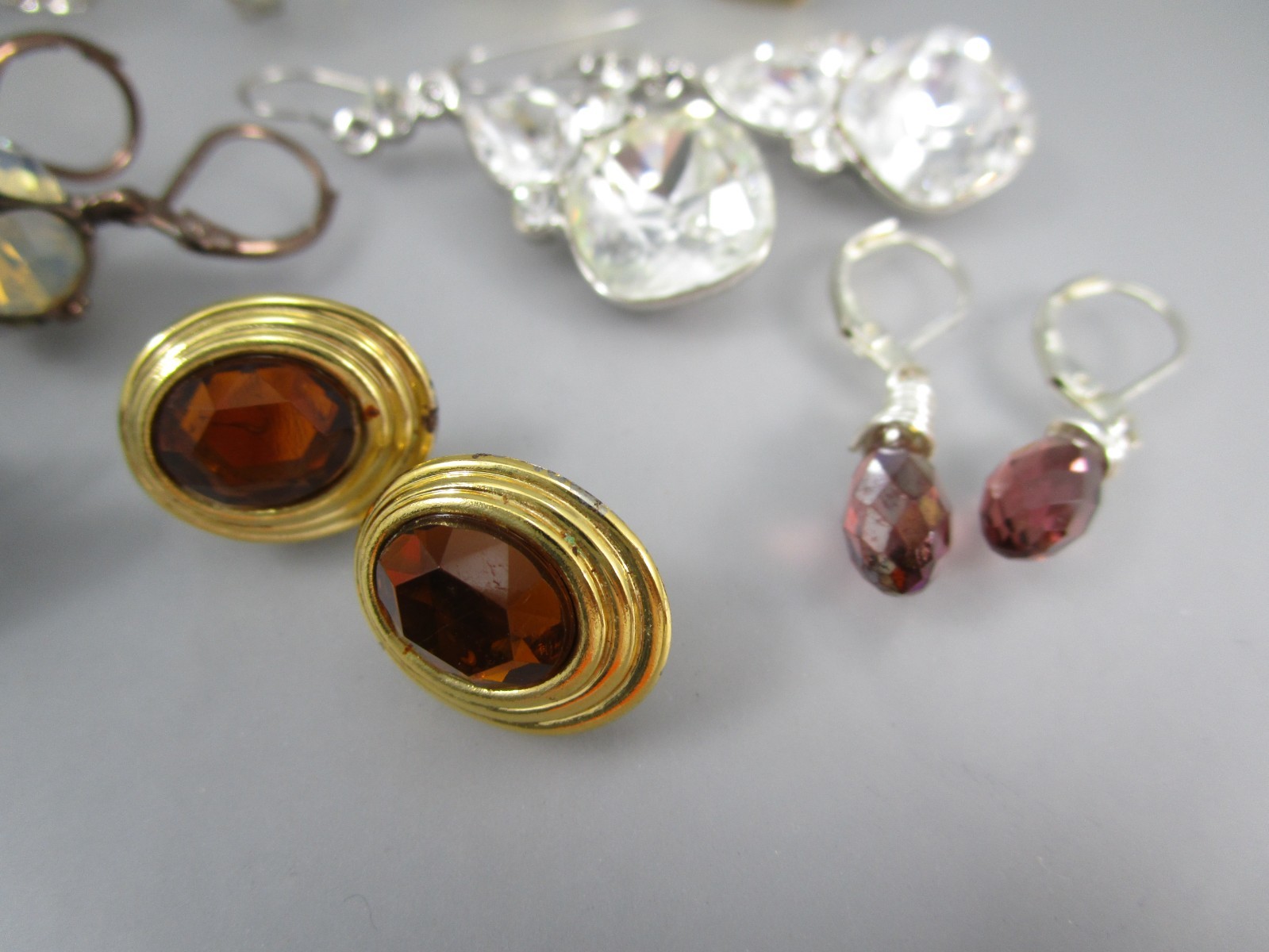 Vtg Mod Varying Colors & Multi Styles LOT of 10 Post Pierced Earrings 177M