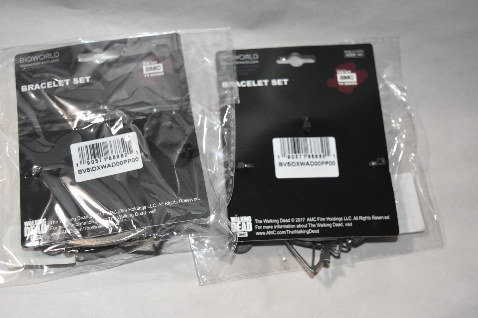 2 packs AMC The Walking Dead bracelet 2 pieces in 1 set