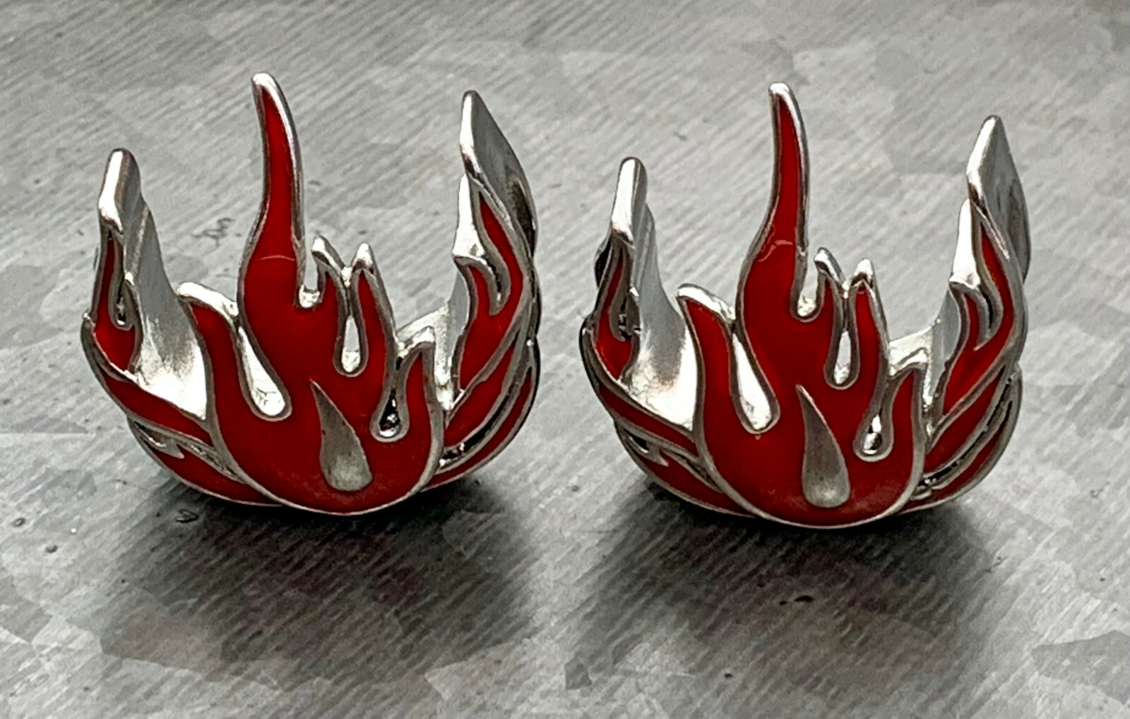 PAIR Red Flames Saddle Ear Spreader Surgical Steel Tunnels Plugs Gauges