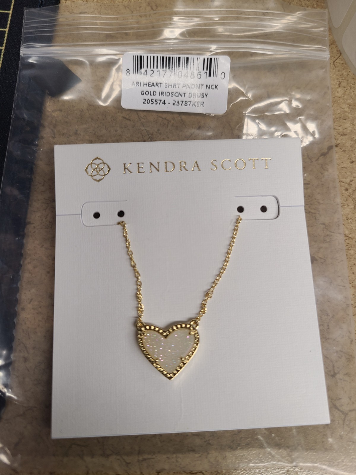 14K Gold Plated and Genuine Stone Kendra Scott Ari Heart Pendant Necklace – Irid