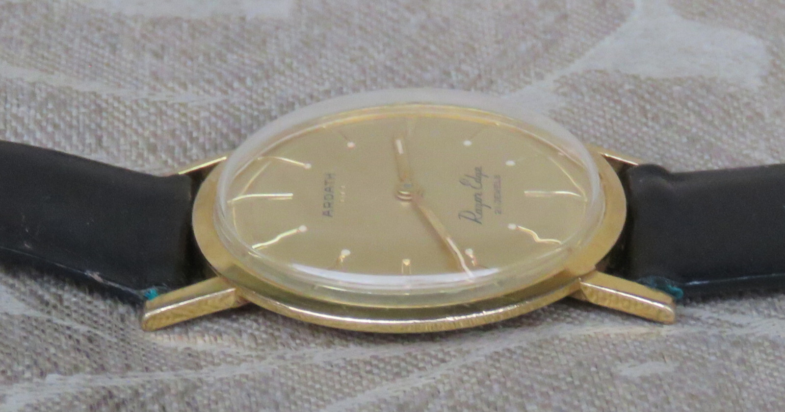 1960 ARDATH RAZOR EDGE 18K GOLD 20MC ETA PESEUX 7001 MANUAL 21J ULTRA THIN WATCH
